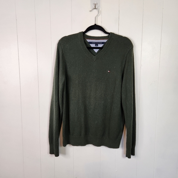 Tommy Hilfiger Green V-Neck Sweater Mens Medium Logo Long Sleeve Preppy Office - Picture 8 of 8